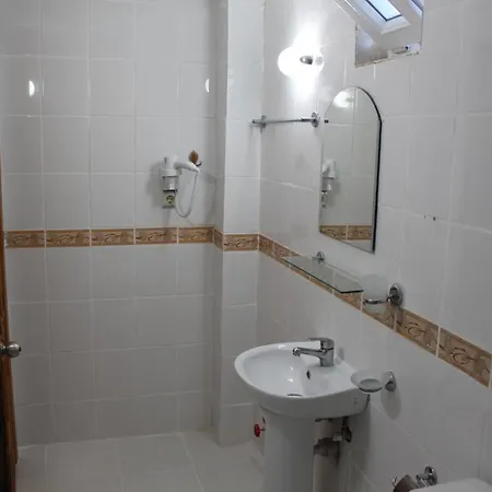 Gold Stone Hotel 3*