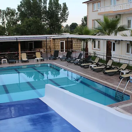 Gold Stone Hotel 3*